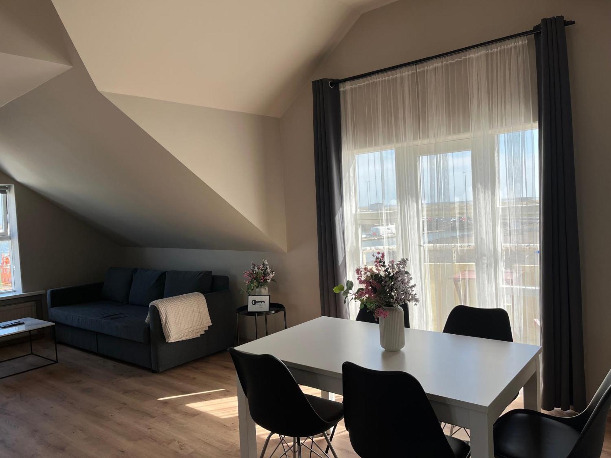 Hvammur Apartments By The Harbour Hofn Exterior photo